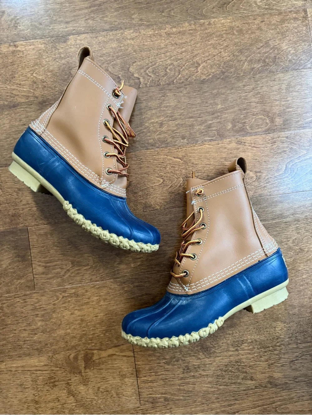 L.L Bean Navy Duck Rain 8” Boots